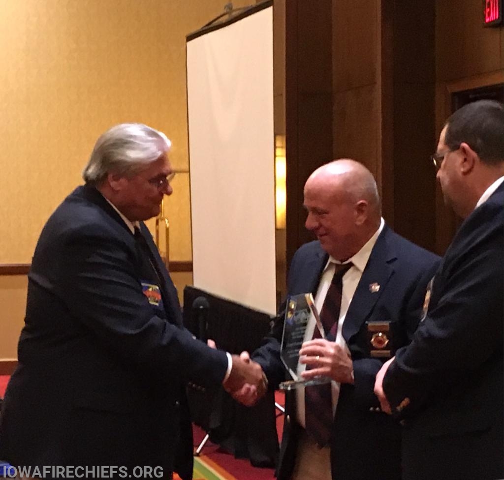 David Stannard (Coralville) receives Lifetime Membership Award